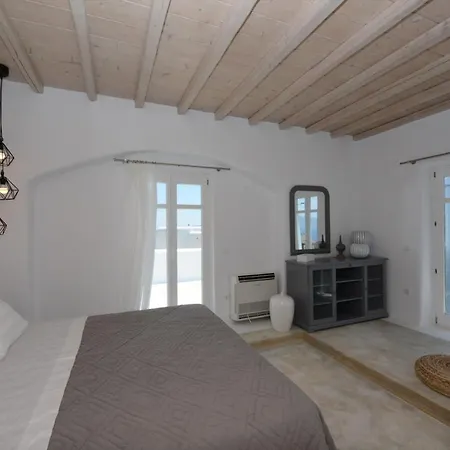 Crystal With Private Pool By Diles Willa Houlakia (Mykonos)