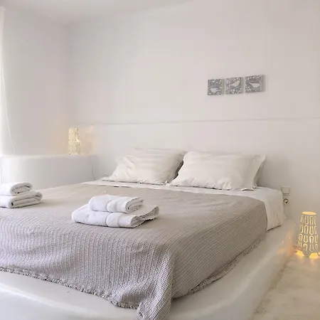 Crystal With Private Pool By Diles * Houlakia (Mykonos)