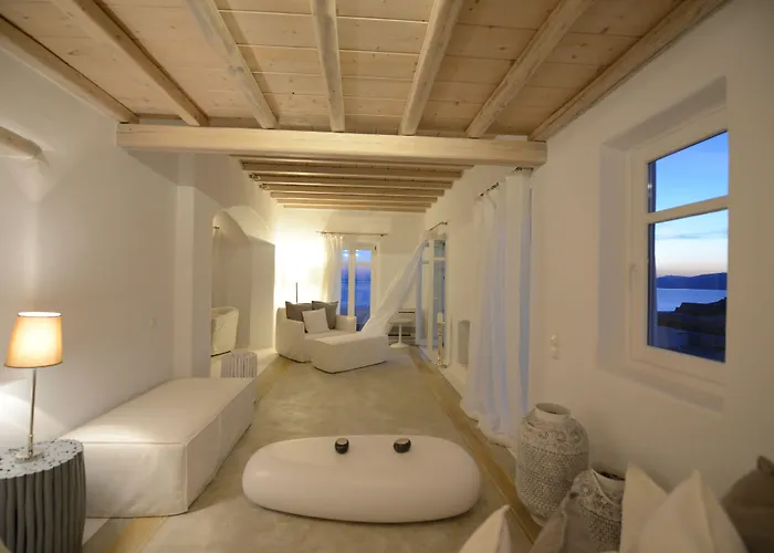 Villa Crystal With Private Pool By Diles