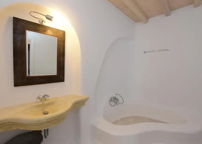 Crystal With Private Pool By Diles Houlakia (Mykonos)